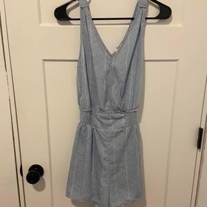 romper ties in the back
